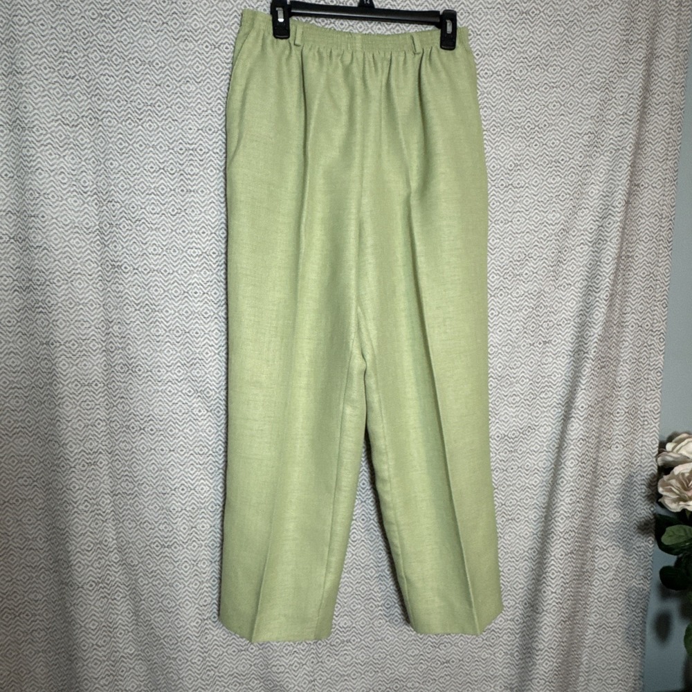 Alfred Dunner Mint/Light Green Pull-On Pants, Elastic Waist, Pockets, Size 16